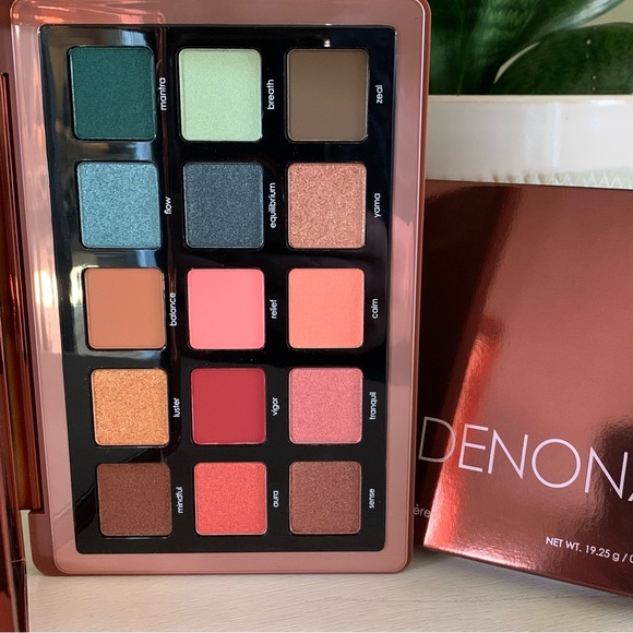 🆕 Natasha Denona
Zendo Eyeshadow Palette - Picture 1 of 13